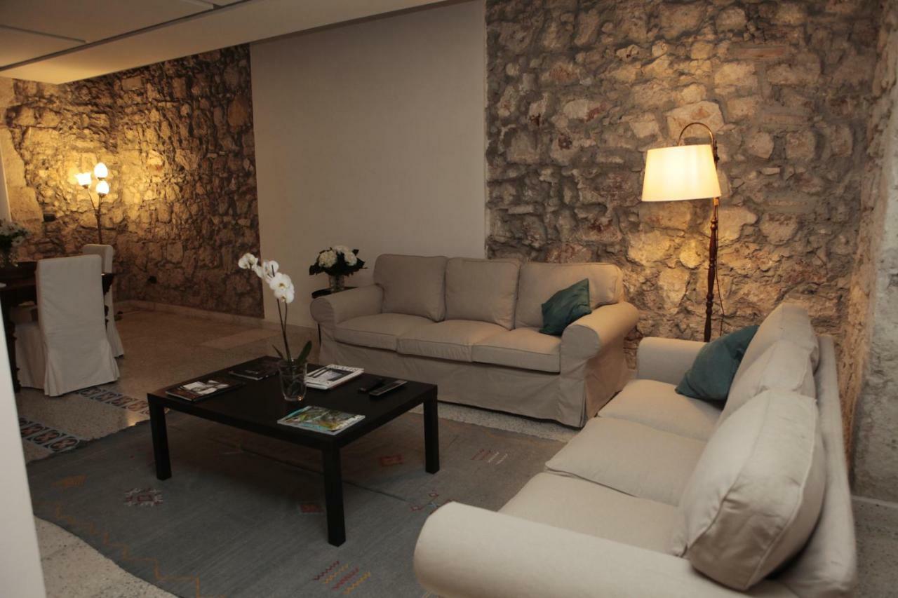 La Casa Sulla Darsena Apartman Szirakúza Kültér fotó