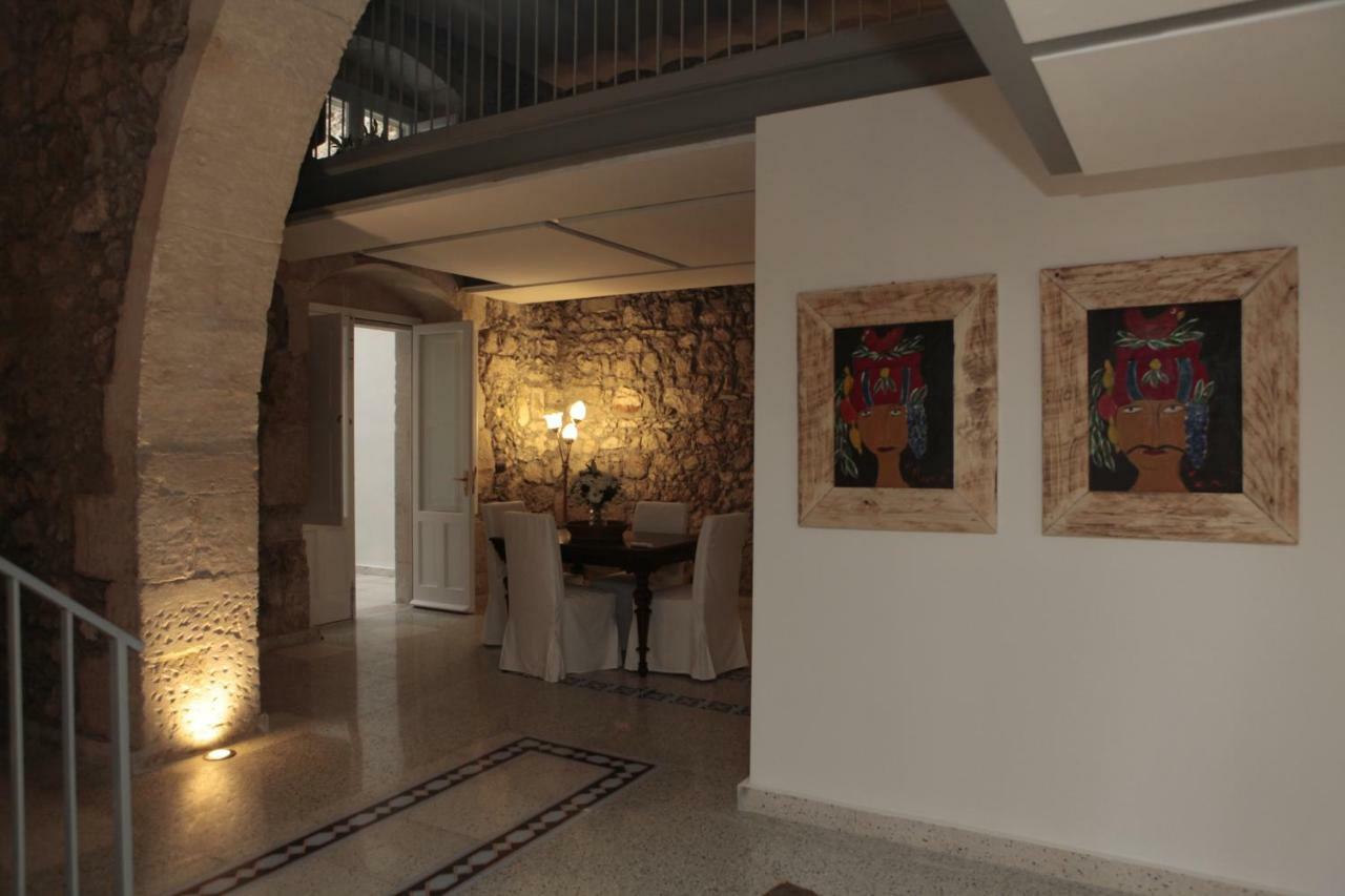 La Casa Sulla Darsena Apartman Szirakúza Kültér fotó