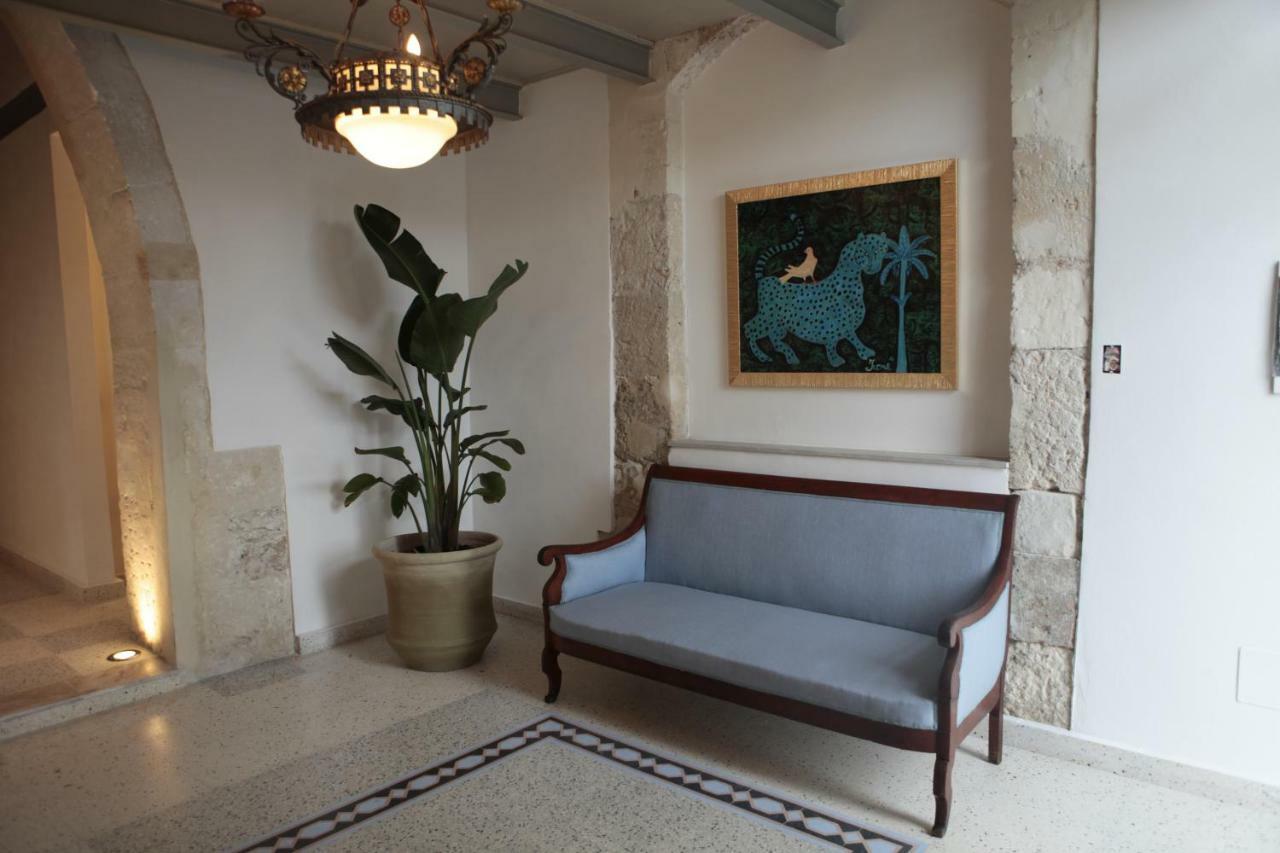 La Casa Sulla Darsena Apartman Szirakúza Kültér fotó