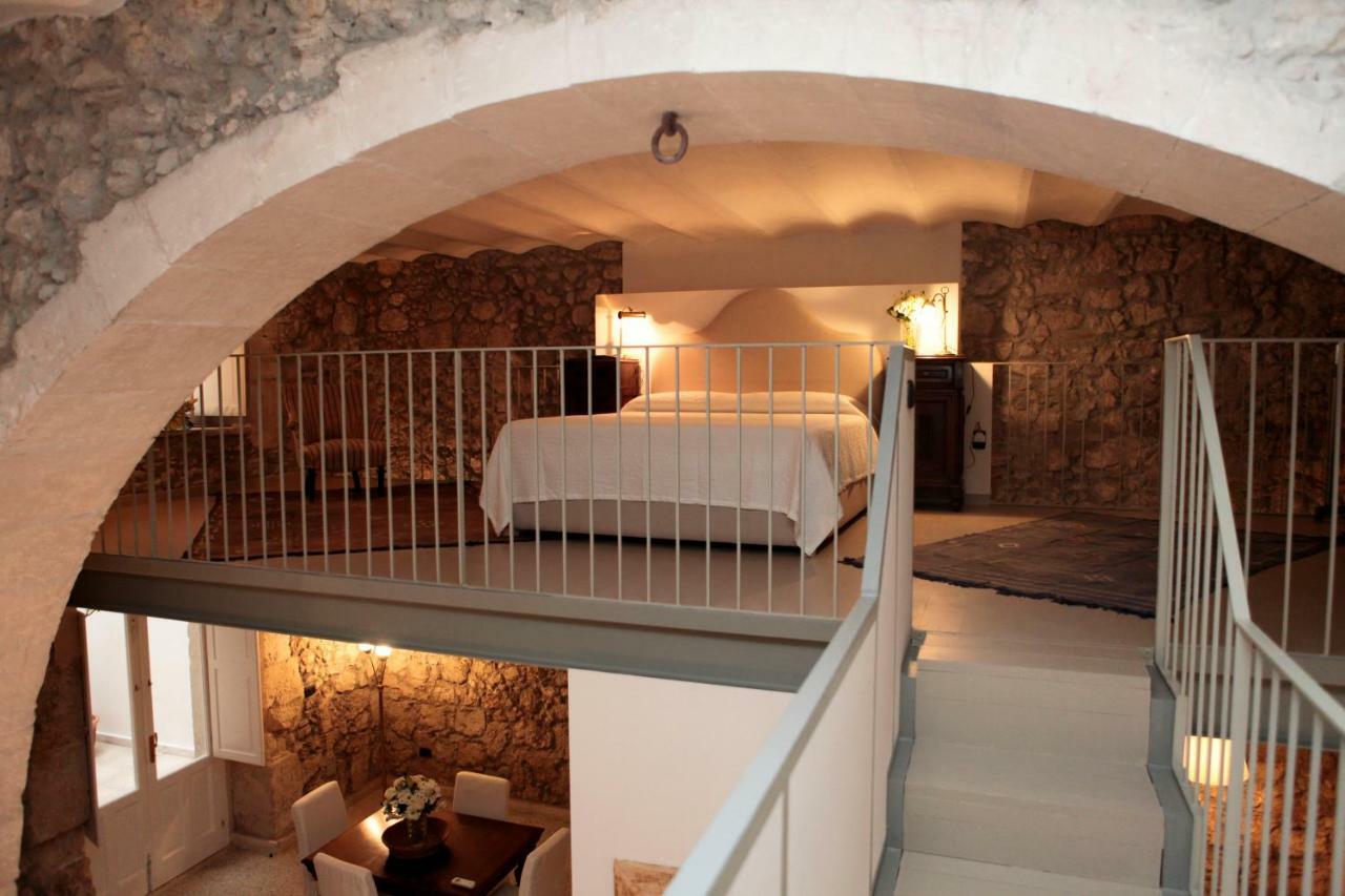 La Casa Sulla Darsena Apartman Szirakúza Kültér fotó