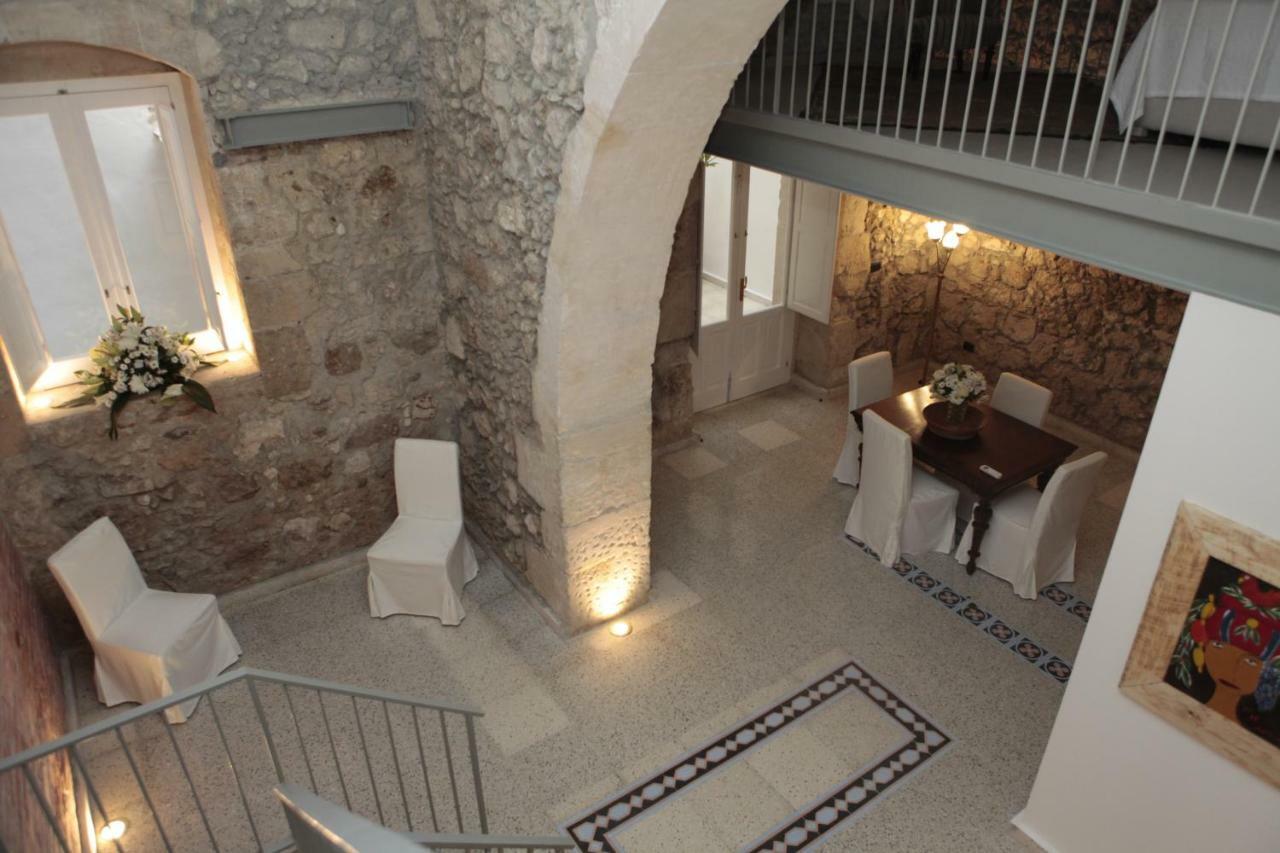 La Casa Sulla Darsena Apartman Szirakúza Kültér fotó